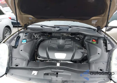 2016 Porsche Cayenne Diesel z USA, uszkodzony, nr VIN WP1AF2A27GKA40300